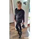 Fashion by NONO - Fekete pamut hosszú sztreccs leggings oldalt műbőr csíkkal díszítve