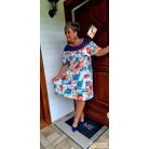 Fashion by NONO - Dolly fehér alapon egyedi mintás alkalmi ruha