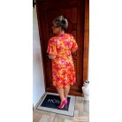 Fashion by NONO - Dézi narancs alapon virágmintás ruha 