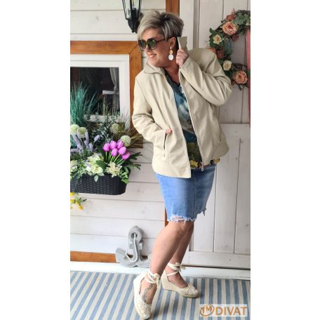 Török puha anyagú, karcsusított fazonú műbőr dzseki bézs színben