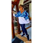 Fashion by NONO - Frida oversize felső fehér-kék mintás