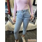 Világoskék extra sztreccs kisebb méretű MOM FIT trendi farmernadrág 