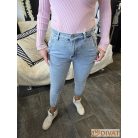 Világoskék extra sztreccs kisebb méretű MOM FIT trendi farmernadrág 