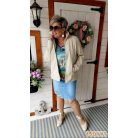 Világoskék farmerszoknya, trendi gombokkal