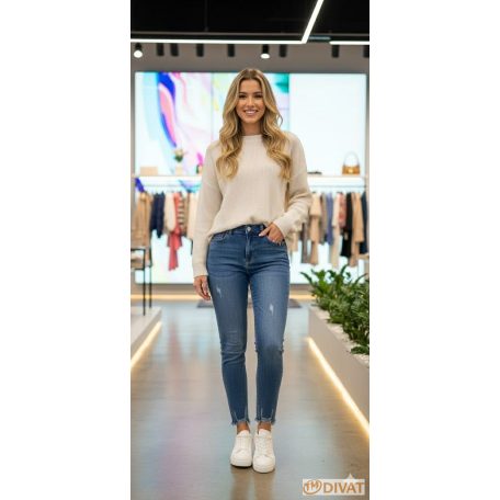 Alul szaggatott farmernadrág plus size méretben is